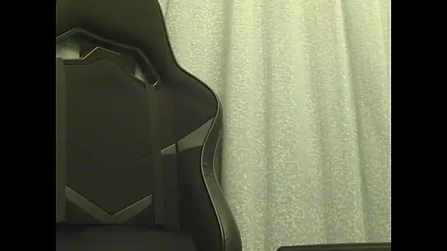 KIherGrl webcam