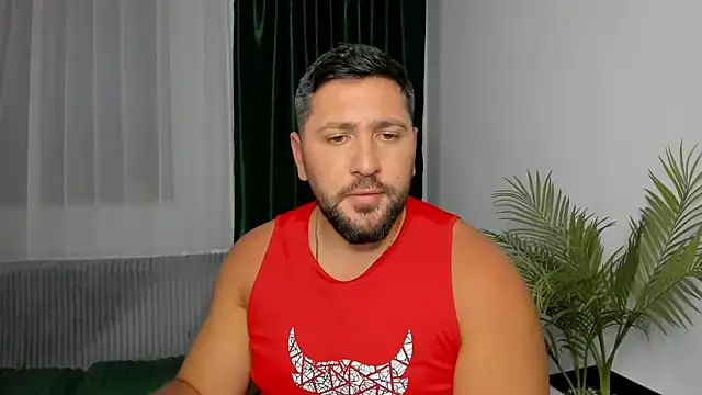 Gold_Alpha_Boy live cam on StripChat