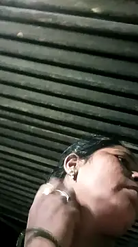 Rt_shreya live cam on StripChat