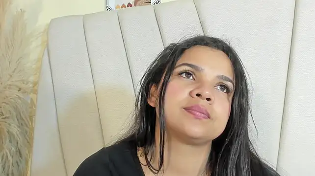 Miaa_Star1 live cam on StripChat