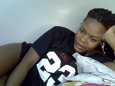 destiny_ellah live cam on StripChat