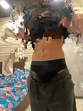 rockyfuckboi live cam on StripChat