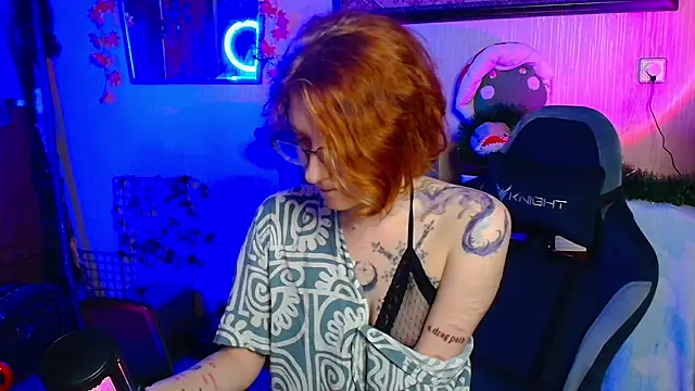 RubyMoon live cam on StripChat