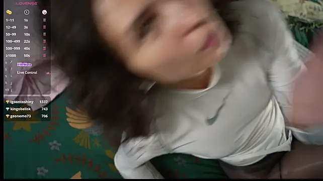 LAUREL_HAZEL live cam on StripChat