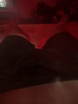moha22kg live cam on StripChat