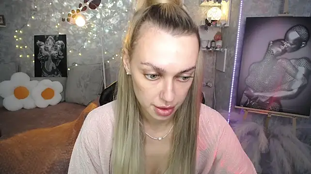 NickyAdamidi live cam on StripChat