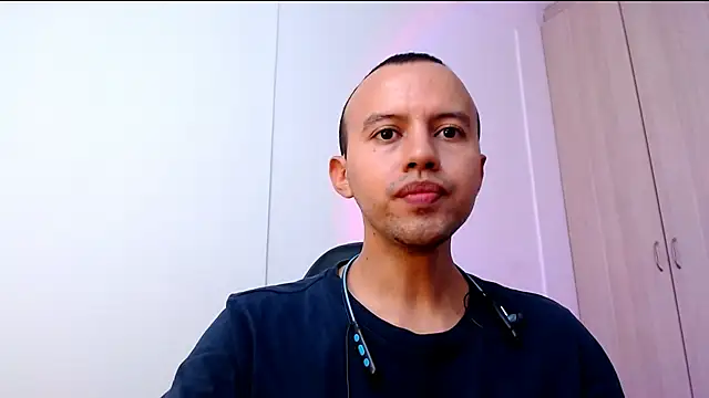 Damian_Wish live cam on StripChat