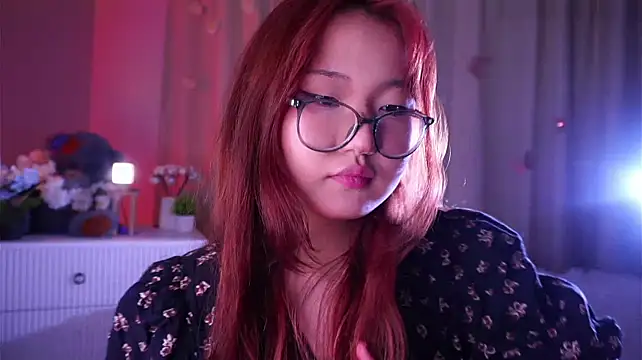 NelleMihalko webcam