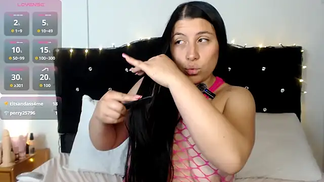 Kaia_Fadul webcam