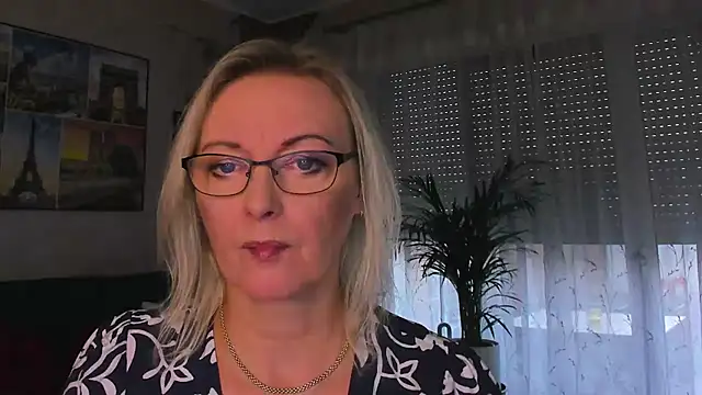 vanessa_chat