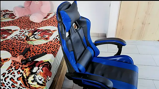 CAROLSEXYJ