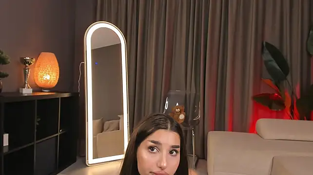 ZariaVera live cam on StripChat