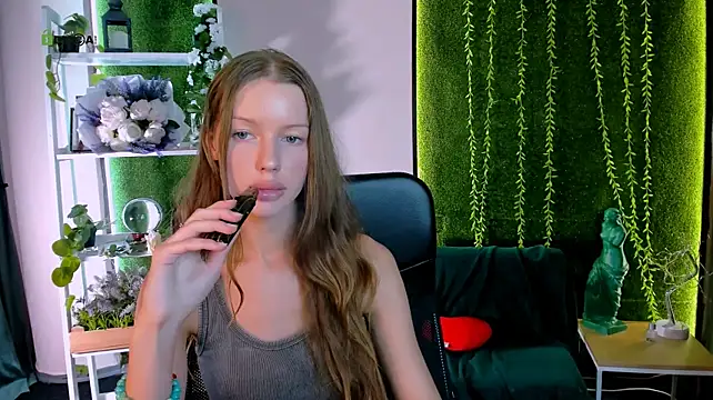 khloebeauty webcam