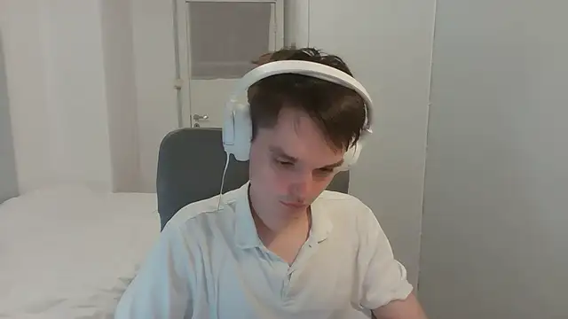 Sweet6Boy9 webcam