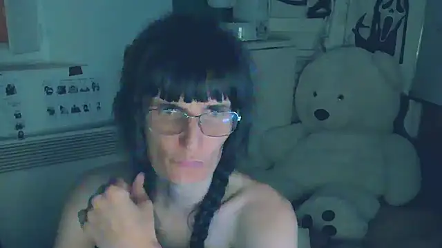 CeriseLapine webcam
