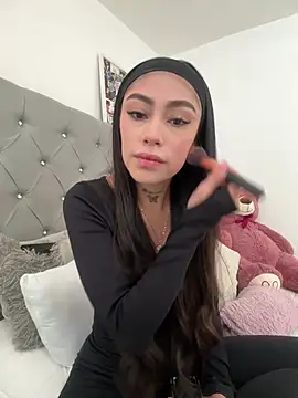 Bonny_Eva live cam on StripChat