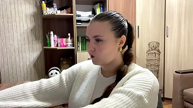 Shinylvy