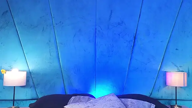 Aaron_Eze webcam