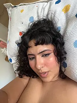 SugarTroubl33 webcam
