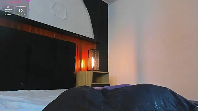 Cheys_Mast live sex cam