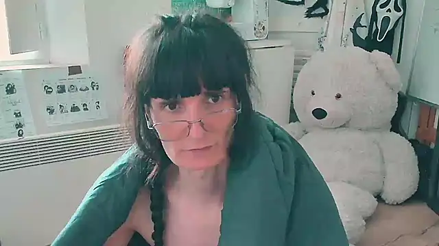 CeriseLapine webcam