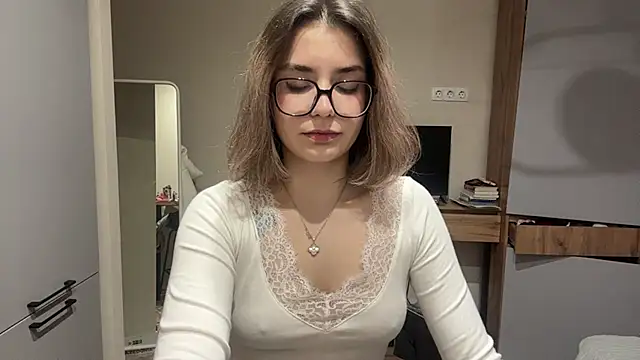 AnnaVelvetFire