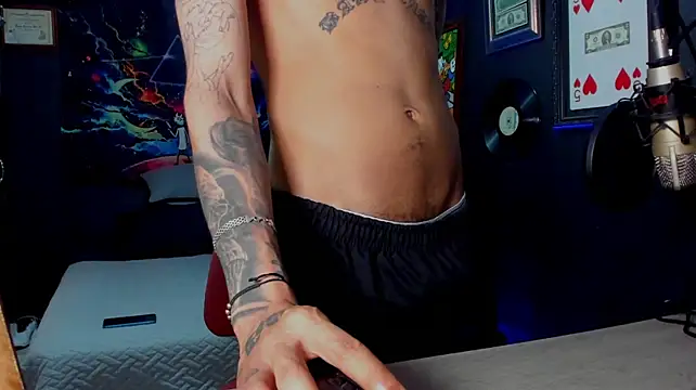 XXXRAYGAMES webcam stripchat model stream image