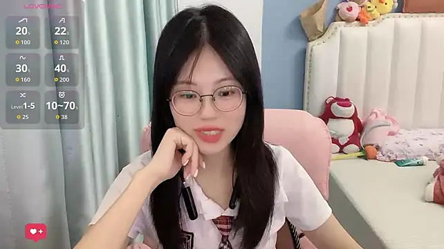 Luna-666 webcam