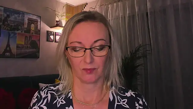 vanessa_chat