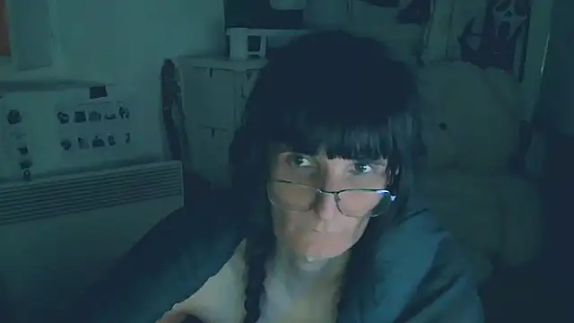 CeriseLapine webcam