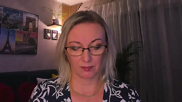 vanessa_chat