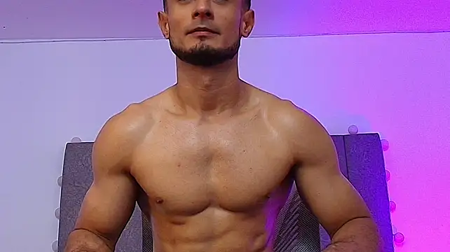 Adonys_Lewis_ webcam
