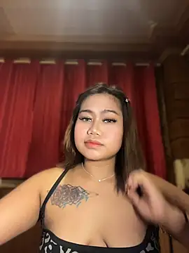 Model: vien_pussy69