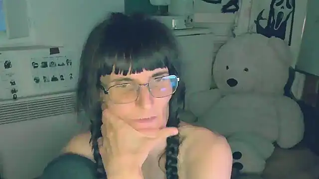 CeriseLapine webcam
