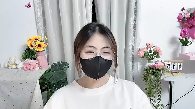 MIJ-Uwuu live cam preview