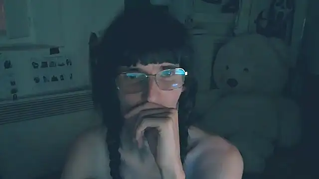 CeriseLapine webcam