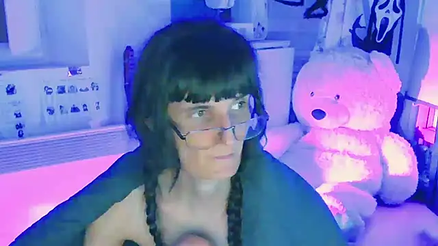 CeriseLapine webcam