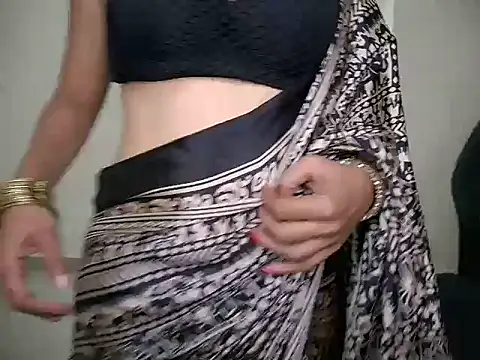 Alayna9 webcam