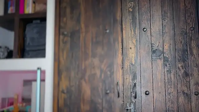 mcklister_kinky_feets