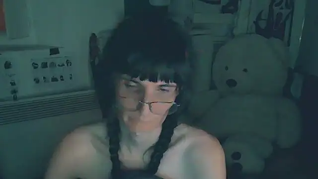 CeriseLapine webcam