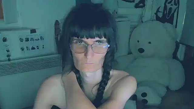 CeriseLapine webcam