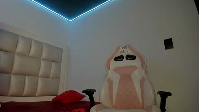 peyton__wat webcam