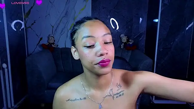 Violeth_b live cam preview