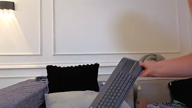 valeriavg webcam