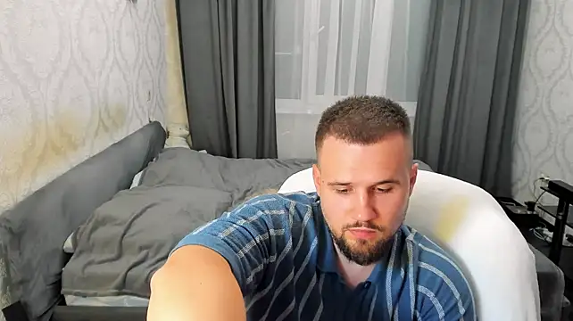 Vladik_b live cam preview