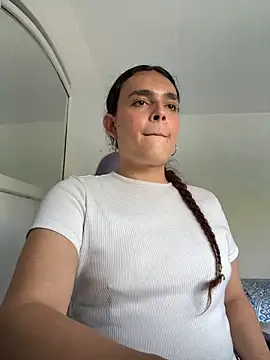 la-gatiita-trans (T young) - Cum show