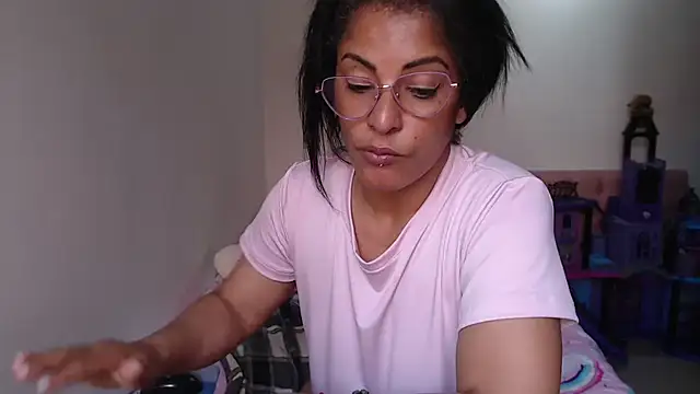 kateleyagrey