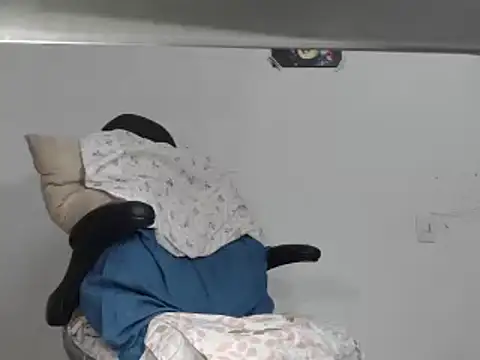 Modella: pamelabigcock69