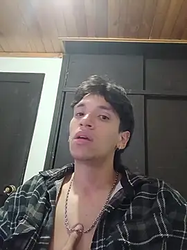 H3ll_B0Y_ webcam
