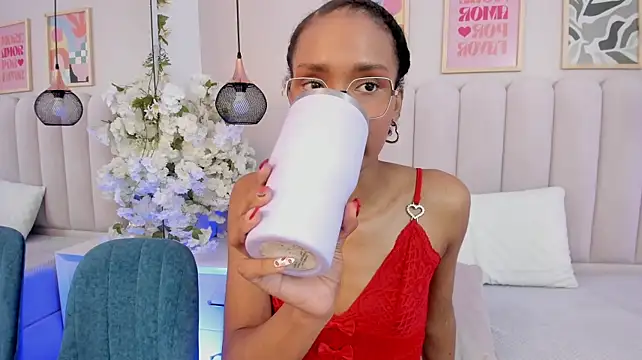 Megan__Hart_ webcam